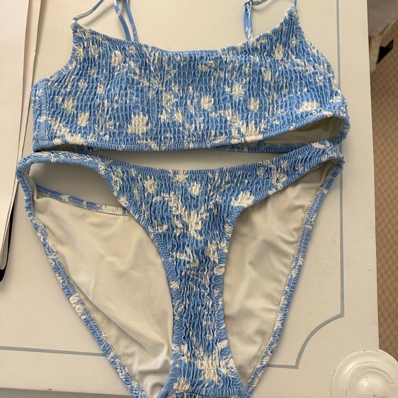 COPY - TRIANGL swimsuit - Picture 2 of 2